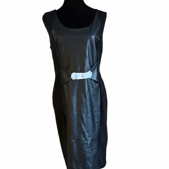 Liz Lange Dresses & Skirts - Liz Lange Black Sleeveless Dress Size Medium